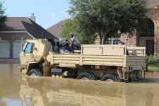 Houston: Army, Flood, hurricane harvey