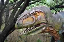 Houston: DINOSAUR, statue, T-Rex